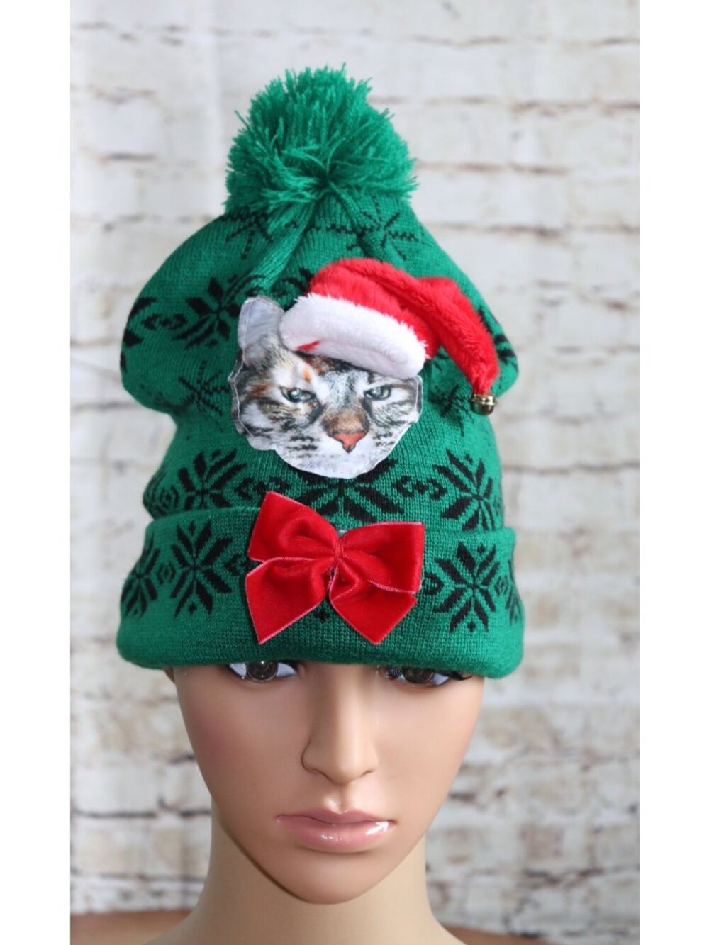 Christmas Cat Beanie With LED Lights & Bow Green Knit